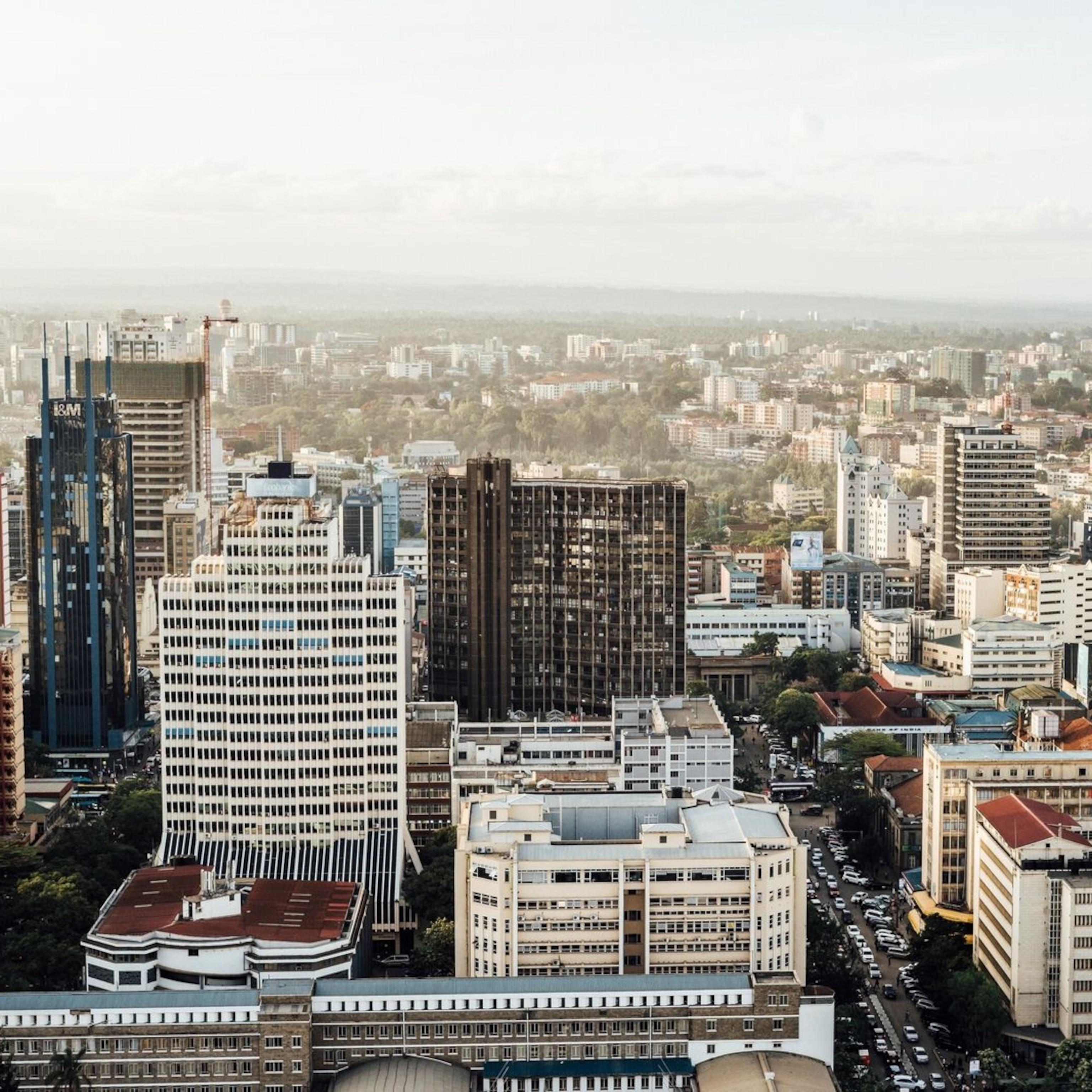 - Urban Gems:​ Experience ‍the Vibrant City Life ⁢and Modern⁤ Attractions of Nairobi